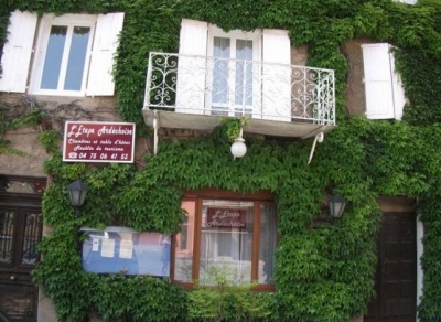 Chambre d'hôte et appartements 'L'etape ardéchoise' en Rhone Alpes