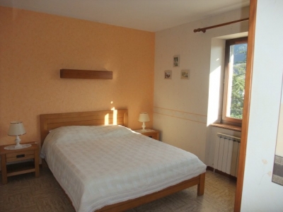 Chambre d'hôte 'Domaine de la cardabelle' à Saint-Georges-de-Luzençon