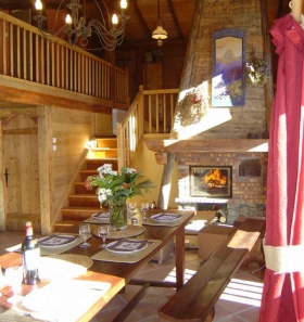 Gîte rural 'Chalet Gîte  l 'Ours Blanc' à Bozel