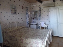 Chambre d'hôte 'Domaine des parisses' à Gennetines