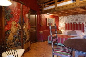 Chambre d'hôte 'Porte de besse' à Chalencon