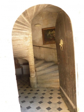 Chambre d'hôte 'Chateau petit sonnailler' à Aurons