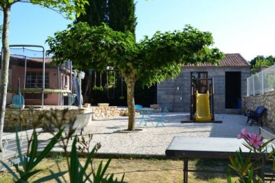 Gîte rural 'Village de gîtes Les Olivettes' à Saint dezery