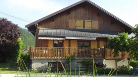 Chambre d'hôte 'Myrtille et polochon' à Esserts blay