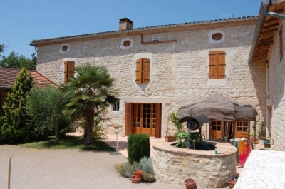 Petit Gite Insolite 'Le pigeonnier du mas de causse.' dans le Tarn