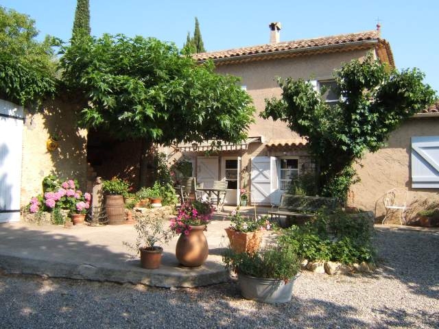 Chambre d'hôtes 'LES OLIVIERS' à Cotignac