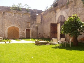 Chambre d'hôte 'Chateau de la bastide d'orniols' à Goudargues
