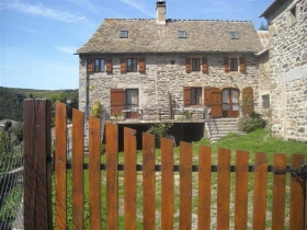 Gîte rural 'Gite "les jonquilles" au calme sur l'aubrac en lozère' à Saint pierre de nogaret