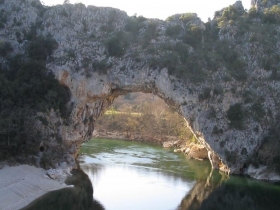 Gite 'Gites les muriers' à Vallon pont d'arc