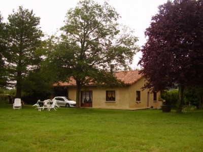 Maison / Villa 'Maison de campagne  LA BOURDETTE - Meublé de tourisme 3 ETOILES' à Haute Garonne