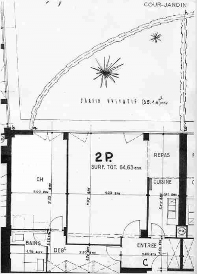 Studio / Appartement 'Paris 5ème – location saisonnière d’un appartement meublé de standing de 65 m² avec jardin privatif de 35 m². ' à Paris