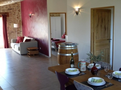 Domaine avec chambres/gîtes 'Mas de la rivoire' à Villevieille