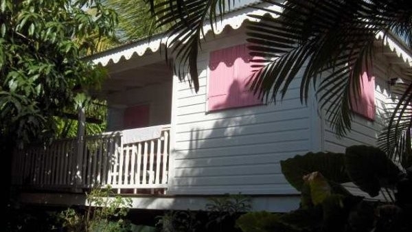 Gîte rural 'Bungalows christophine' à Sainte-anne