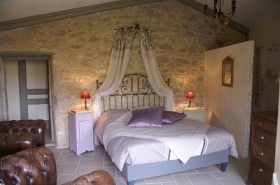 Chambre d'hôte 'Le Clos de l'Ambre' à Divajeu