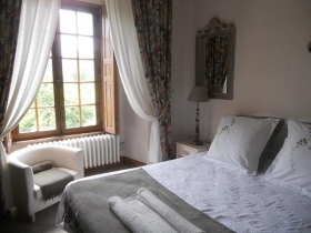 Chambre d'hôte 'La closerie de la véronique' à Cinq mars la pile