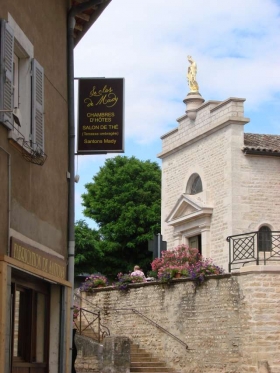 Chambre d'hôte 'Le clos de mady' à Ars sur formans