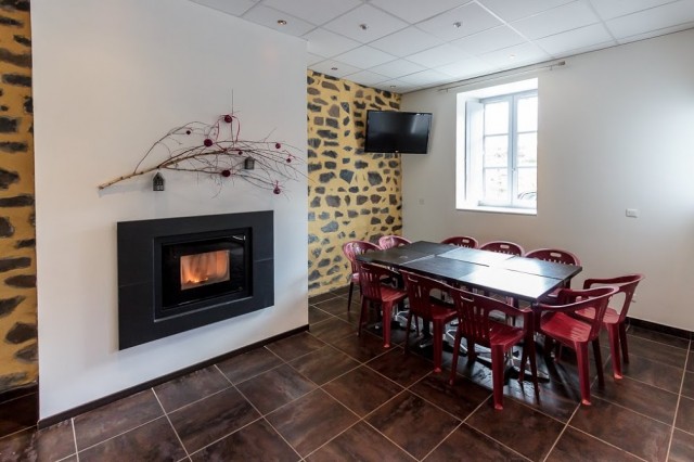 Salle rez-de-chausse