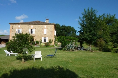 Gîte 12 personnes 'Le marques' à Haute Garonne