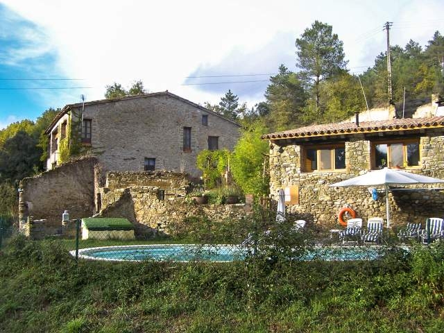 à Mieres