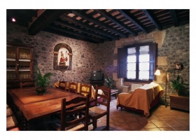 Casa Rural de Pueblo 'Can mau de sant feliu de pallerols' à Sant feliu de pallerols