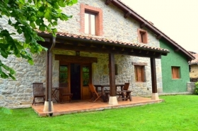 Casa de Aldea nº 862 'La cortedel rondiellu' à Cangas de onís