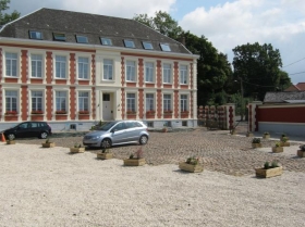 Private Family Home 'Chateau de Moulin le Comte, 4 * * * * B&B + dinner' à Aire-sur-la-lys