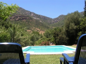 Gite rural/villa, piscine privée, Vue sur la rivière 'Moulin de la croix' à Ubrique