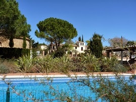 7 country cottages available to rent as individual units or together for groups.  Plus social areas and meeting facilities. en Girona