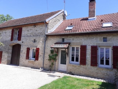 Maison individuelle 'La Maison de Sennevoy' dans l' Yonne
