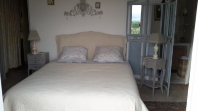 STUDIO 2 pers    &1chambre d hote 'Chez georges& france ' dans le Gard