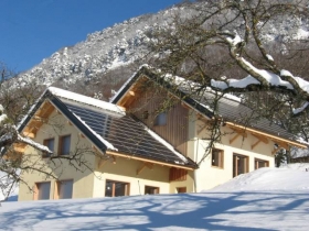EcoGîte 'La grange aux écureuils' à Montagnole