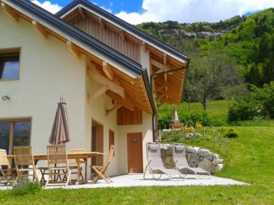 EcoGîte 'La grange aux écureuils' à Montagnole