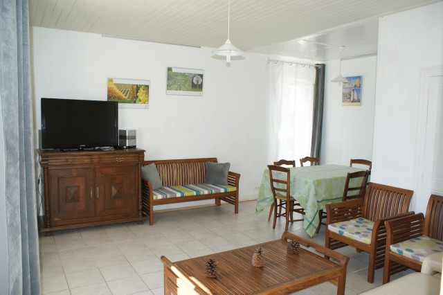 Salon, gite le relais