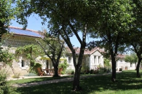 Ensemble gîtes espace commun 'Le Clos de Saires' à Saires