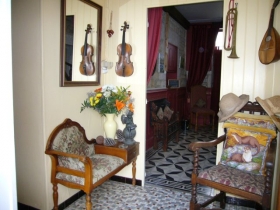 Maison de Maitre dans une village rural 'La jolie maison' à Le langon