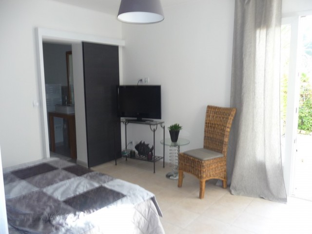 Photo Chambre pour deux personnes La trinite Le cabanon de bri