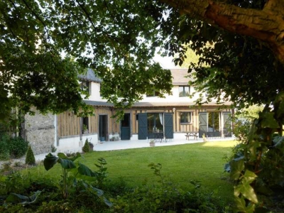 Grande maison 10 personnes. 'Gîte de la ferme de forge' dans le Calvados