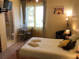 Chambres d'hôtes et gîtes  'Aux Ch&acirc;taigniers B&amp;B' à Langon