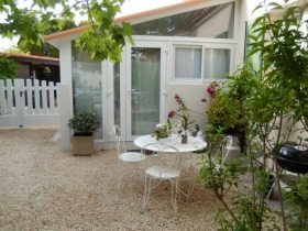 'Villa de la sueur au bonheur' à La bouilladisse