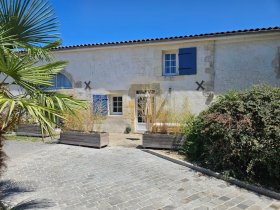 Maison de Maître 'Le Clos de Gémozac' à Gémozac