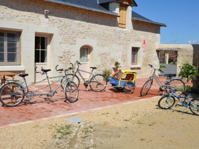 Campagne 'Le logis d'adrienne' à Montreuil-bellay