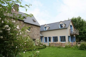 Chambre d'hôte 'Jardin de Coramille entre St Malo et Mont Saint-Michel' à Baguer-pican