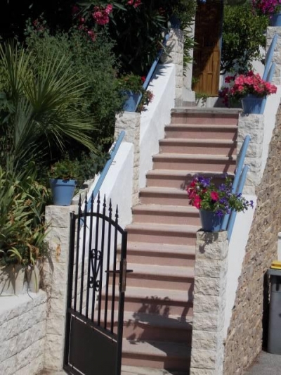 Studio /chambre d'hôte 'La colline' à Cagnes sur mer