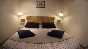 5 chambres d'hôtes dont 1 chambre Familiale (15 personnes max). 'LE CLOS DU BARRY' à Severac l'eglise