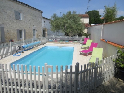 2 ch simples et une familiale 'Le nid des huppes' en Charente Maritime