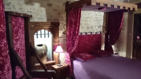 Gite medieval luxe 'Mas Fabrègue gite medieval' à Servas