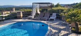 Studio en maison d'hôtes avec petit déjeuner  'Maison d'hôtes la garenne à Puyloubier sainte victoire, près d'Aix en Pce ' à Puyloubier