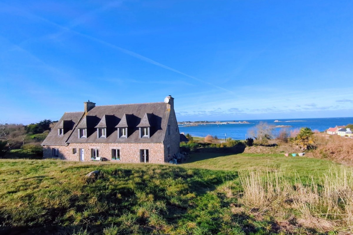 Maison vue sur mer 'Au Gré des Marées chambres d'hôtes vue mer pour 7 personnes' à Plouguerneau