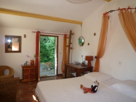 Chambre d'hôtes 'La souste de Jean' à Les paluds de noves