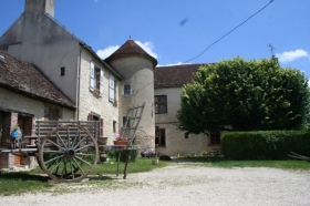 5 Chambres d'Hôtes & 1 Gîte 'Le prieuré de fouchères' à Foucheres